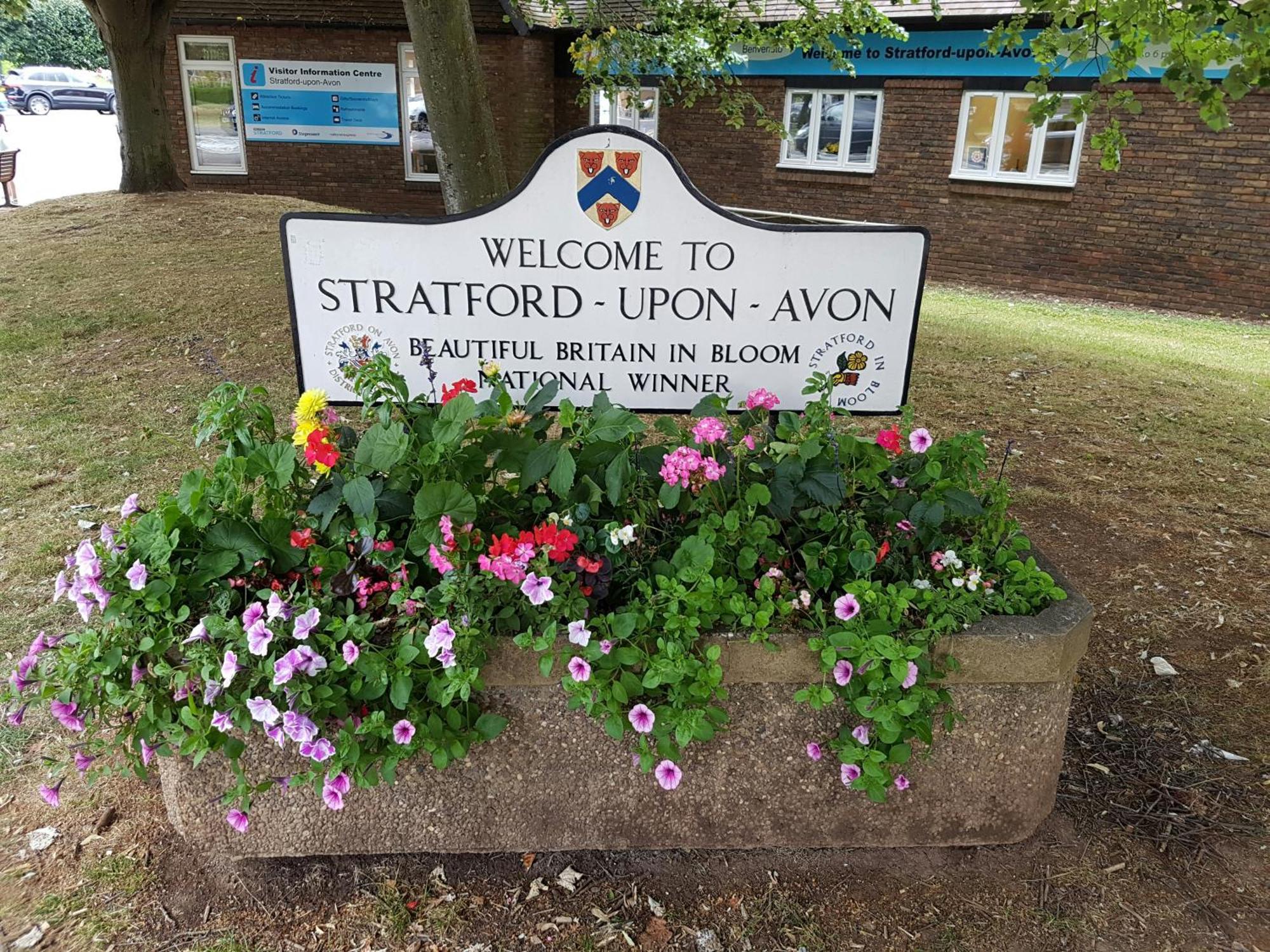 Stratford Upon Avon: 2 Bed Town Centre Apartment, Parking For One Car Ngoại thất bức ảnh